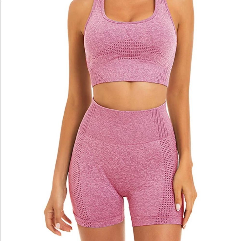 AMAZON pink matching work out set